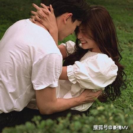 一男子挖到6吨重的夜明珠，估值26亿无人问津，如今成了“路灯”